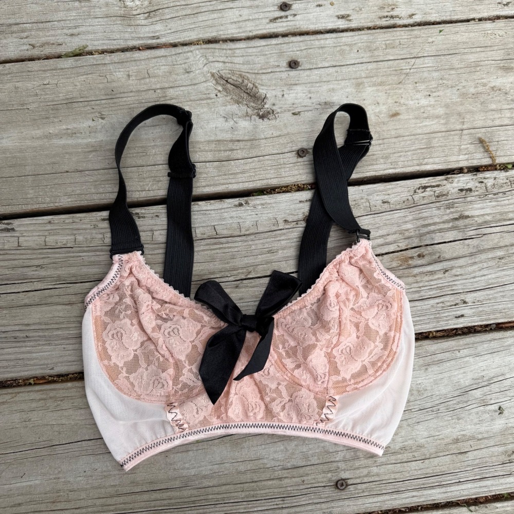 Leg Avenue Lace Underwire Bralette Womens Small Pink Black Bow Lingerie